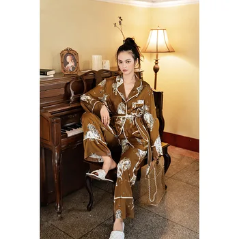 Maison Gabrielle 2021 Ősszel Új Klasszikus Ló Nyomtatott Pizsama Szett Loungewear Hálóruházat a Nők számára 2 Db Hosszú Ujjú Pizsamás